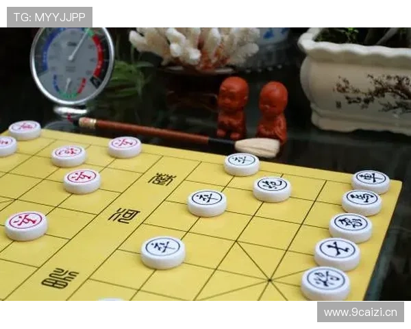 古力发图，棋盘边那件名牌外套——我是不是一直生活在平行宇宙