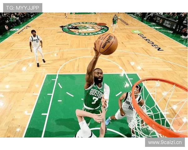 布朗挡拆拉开空间效率胜过塔图姆单打